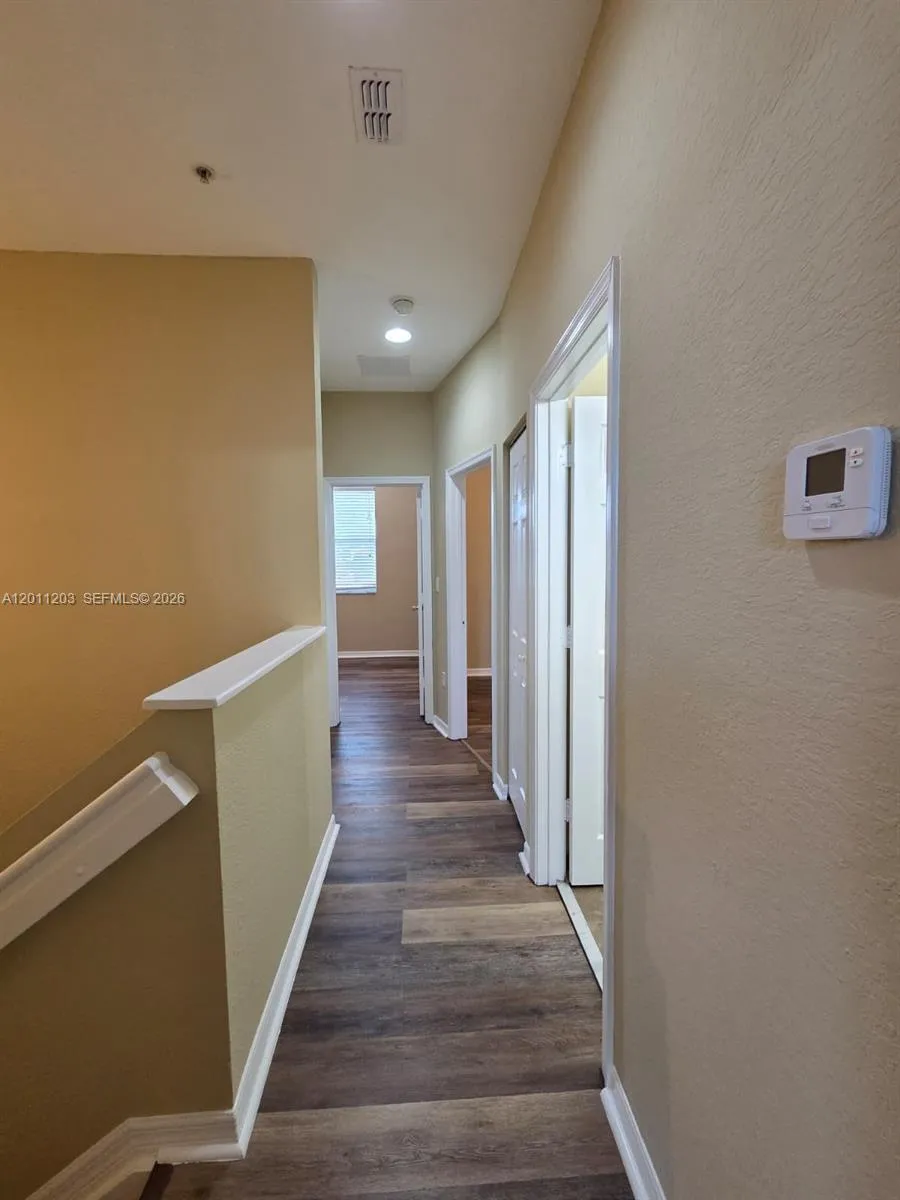 2851 W Prospect Rd #404 Tamarac, FL 33309