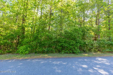 305 Kingswood Circle