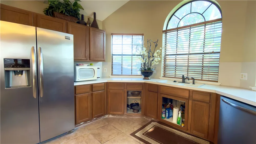 3025 Cedar Springs Corpus Christi, TX 78414