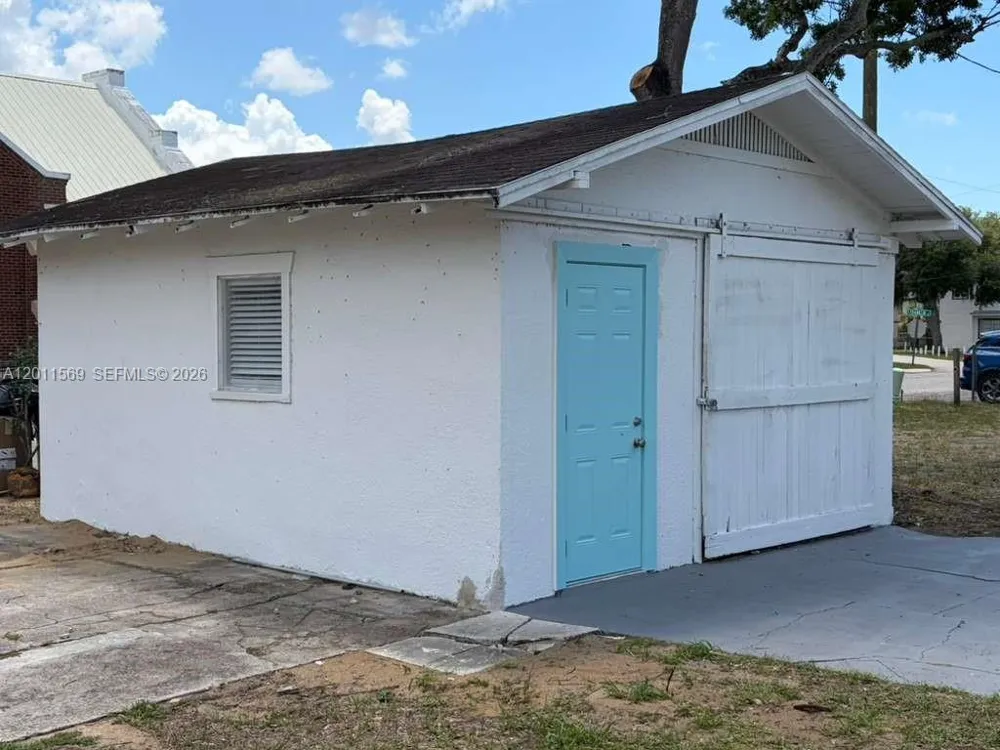 1870 Lakeview Rd #1 Sebring, FL 33870