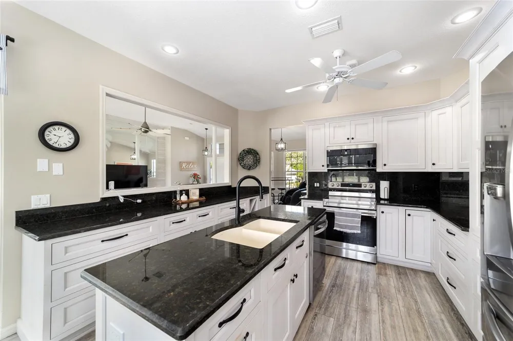 4543 JADEMOOR DRIVE Beverly Hills, FL 34465