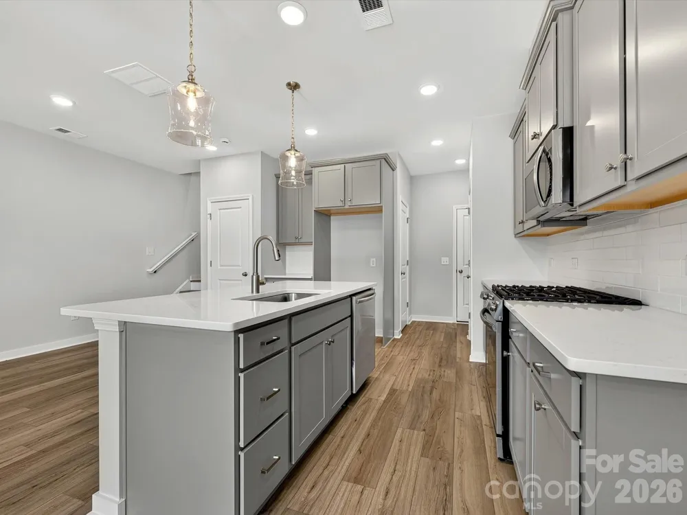 579 Cape Cod Way Rock Hill, SC 29732