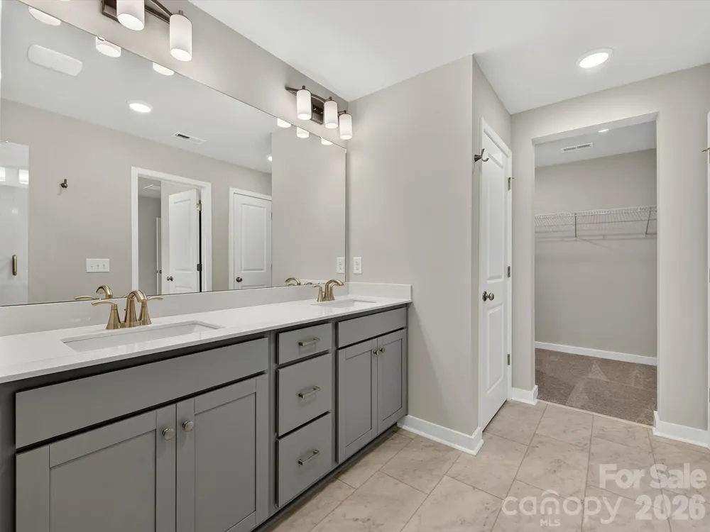579 Cape Cod Way Rock Hill, SC 29732