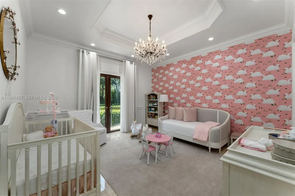 12575 Pine Needle Ln Pinecrest, FL 33156