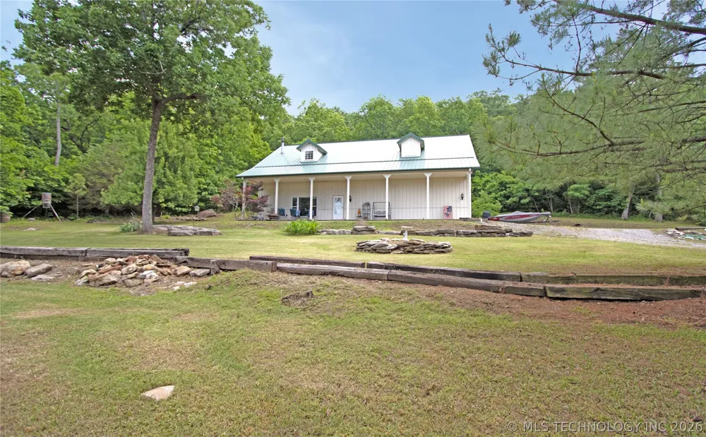 13544 Shoreline Drive Hulbert, OK 74441