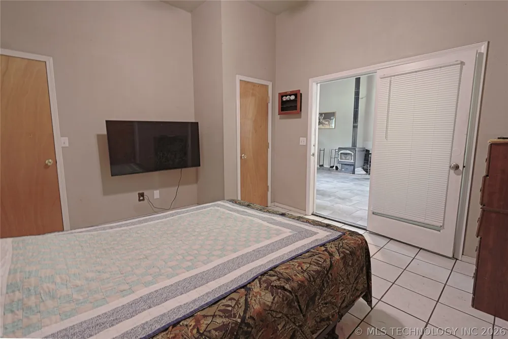 13544 Shoreline Drive Hulbert, OK 74441