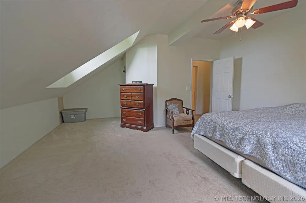 13544 Shoreline Drive Hulbert, OK 74441