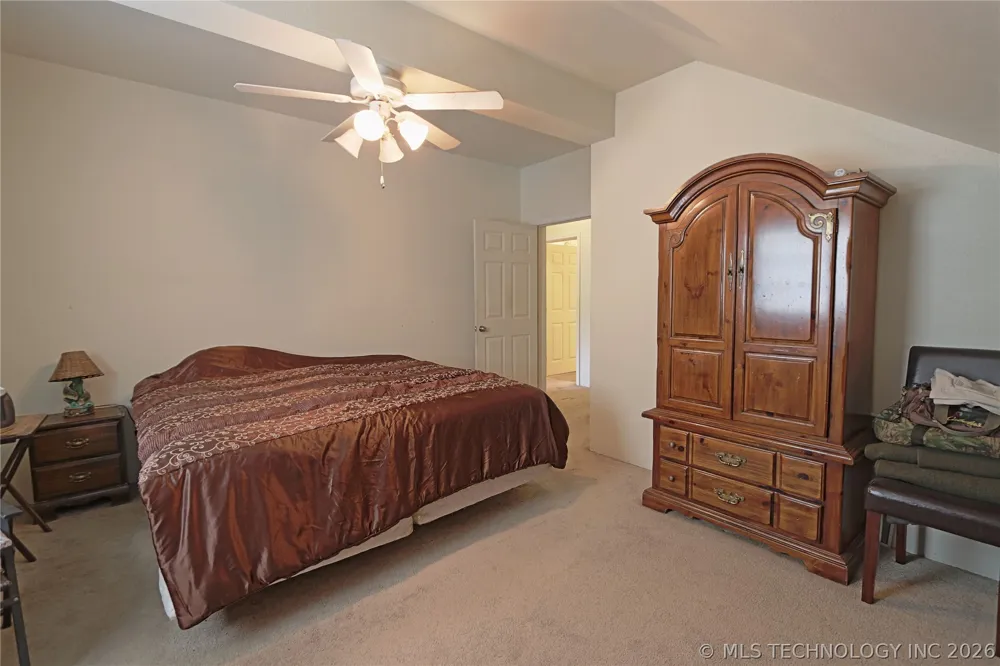 13544 Shoreline Drive Hulbert, OK 74441
