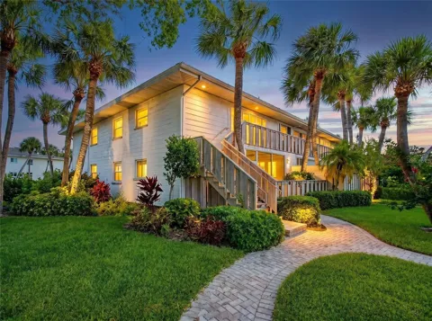 6700 GULF OF MEXICO DRIVE #143