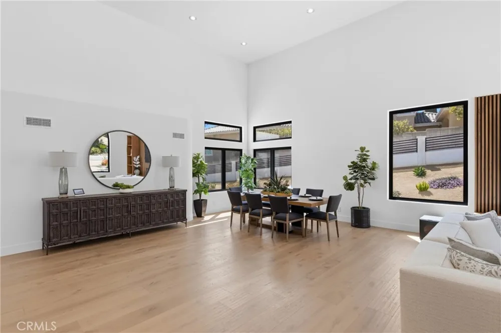 9077 Reales Street Alta Loma, CA 91737