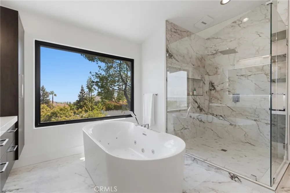 9077 Reales Street Alta Loma, CA 91737