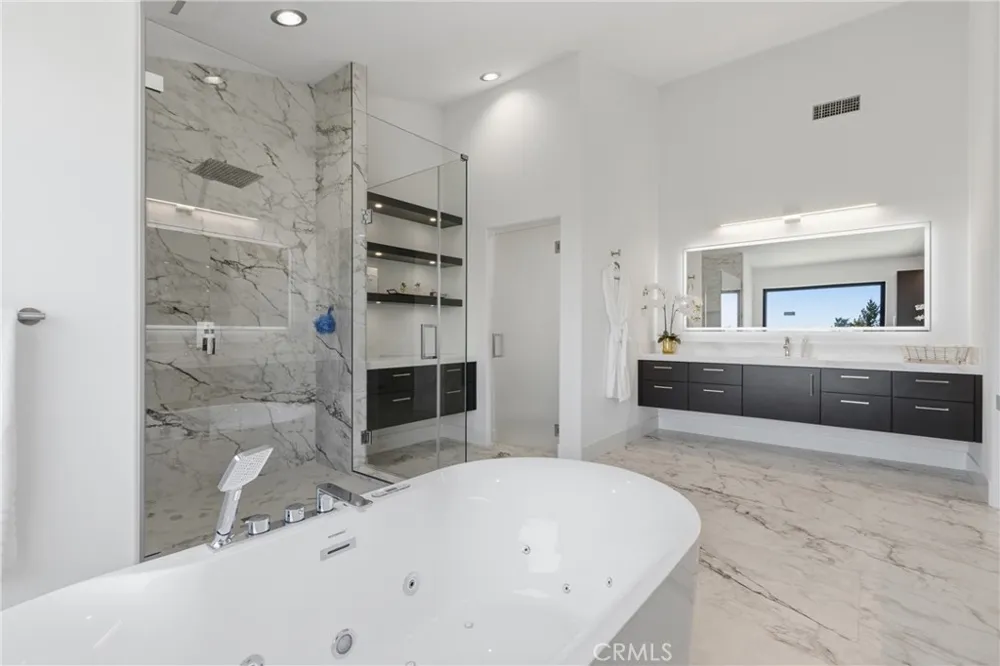 9077 Reales Street Alta Loma, CA 91737