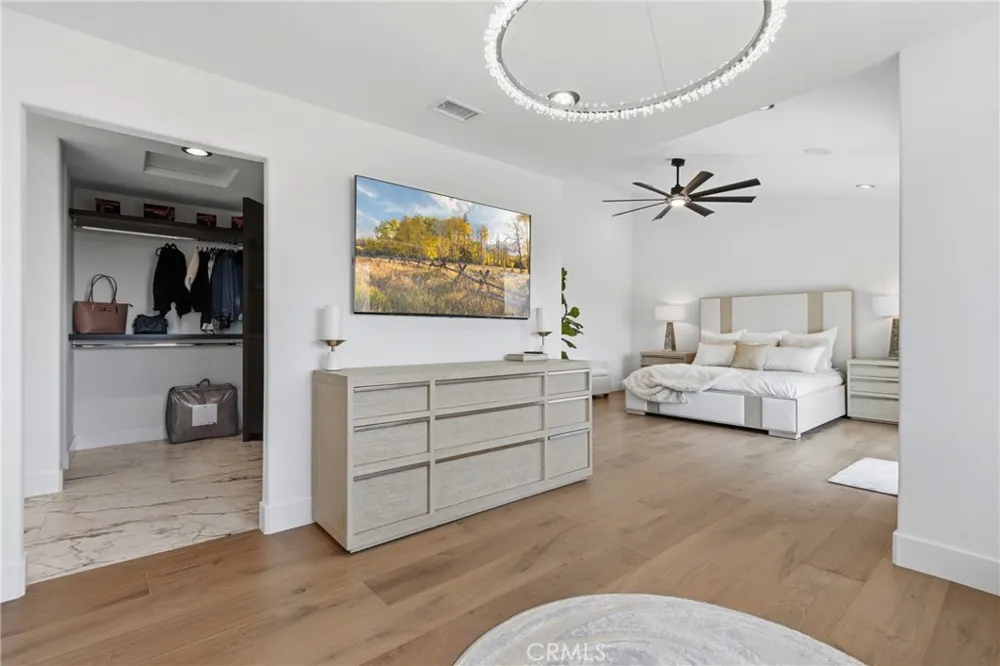 9077 Reales Street Alta Loma, CA 91737