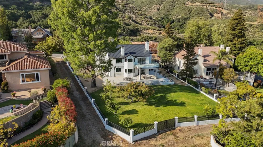 9077 Reales Street Alta Loma, CA 91737