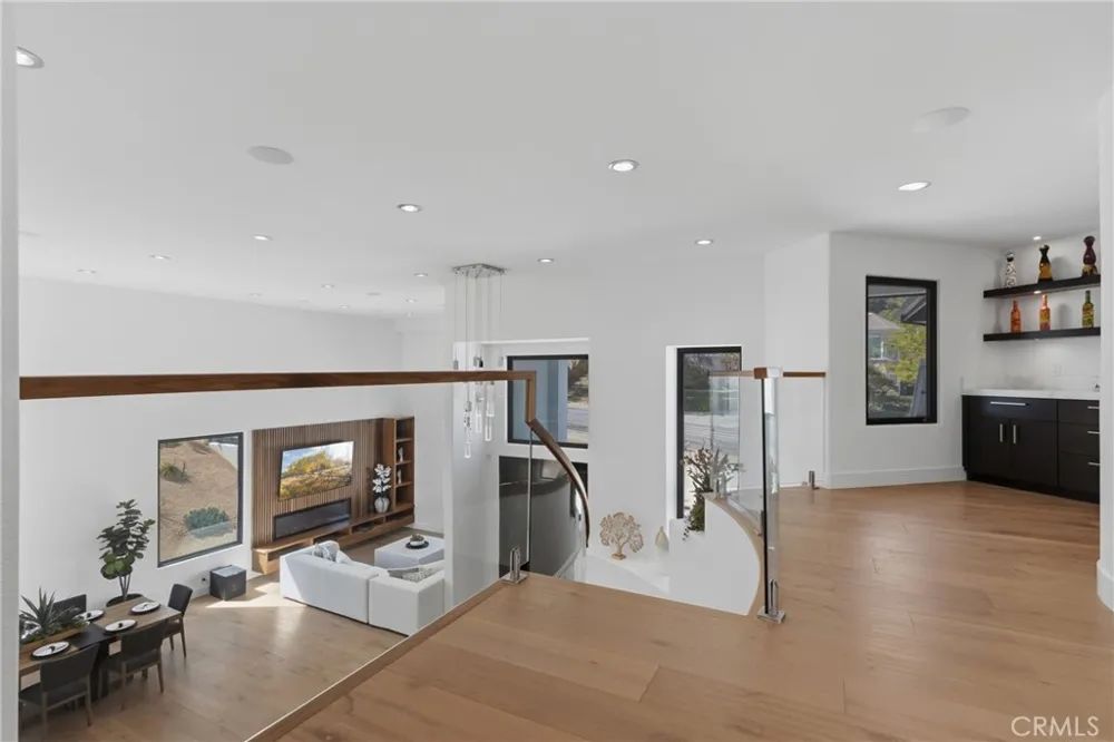 9077 Reales Street Alta Loma, CA 91737