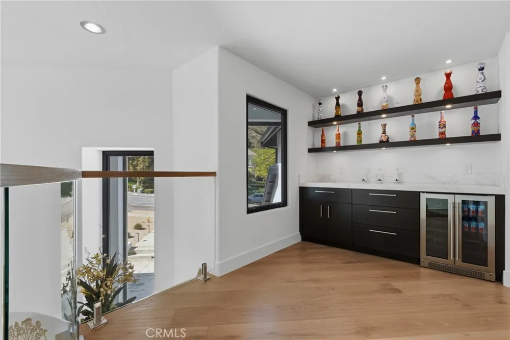 9077 Reales Street Alta Loma, CA 91737