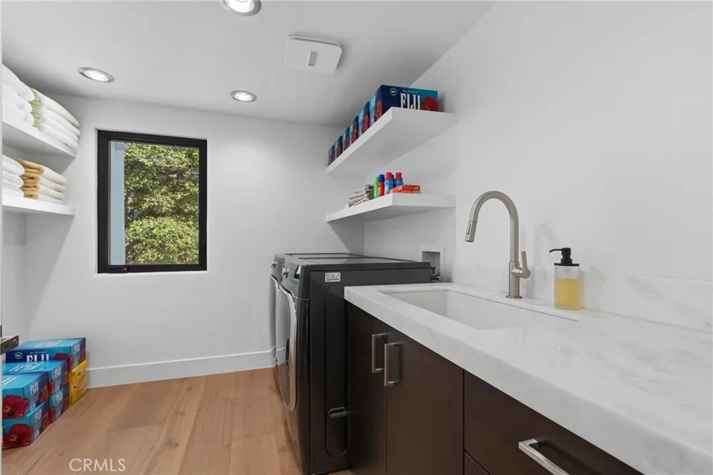 9077 Reales Street Alta Loma, CA 91737