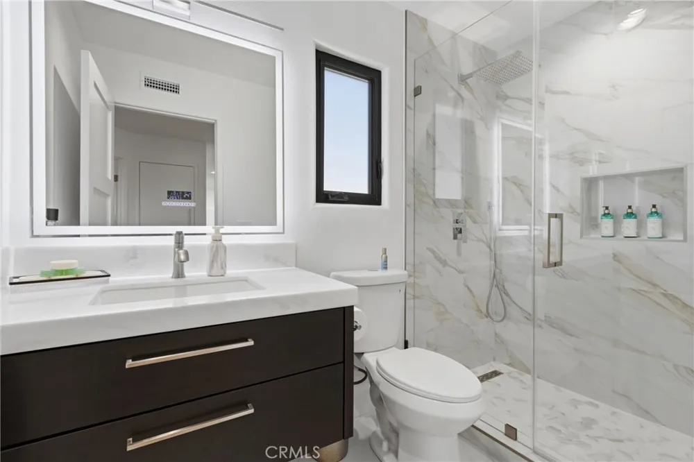 9077 Reales Street Alta Loma, CA 91737