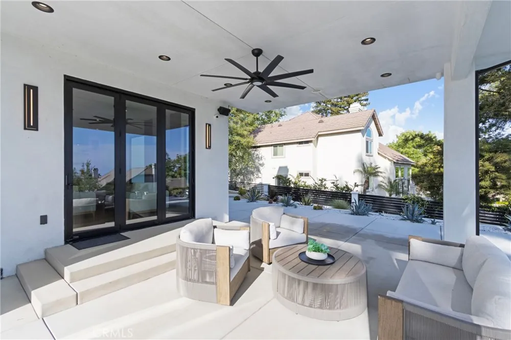 9077 Reales Street Alta Loma, CA 91737