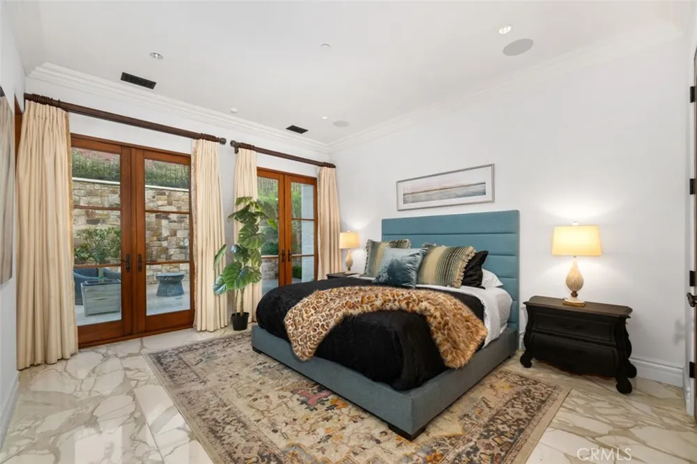 32040 Cape Point Drive Rancho Palos Verdes, CA 90275