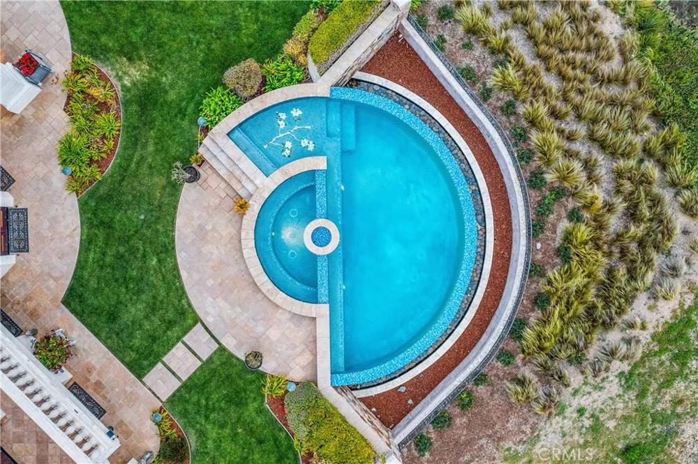 32040 Cape Point Drive Rancho Palos Verdes, CA 90275
