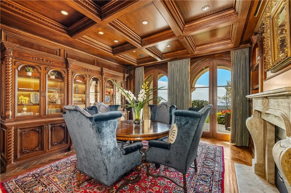 32040 Cape Point Drive Rancho Palos Verdes, CA 90275