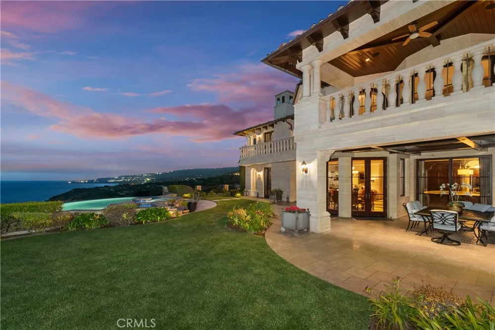 32040 Cape Point Drive Rancho Palos Verdes, CA 90275