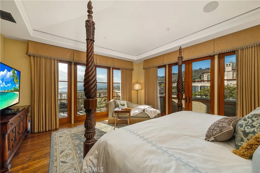 32040 Cape Point Drive Rancho Palos Verdes, CA 90275