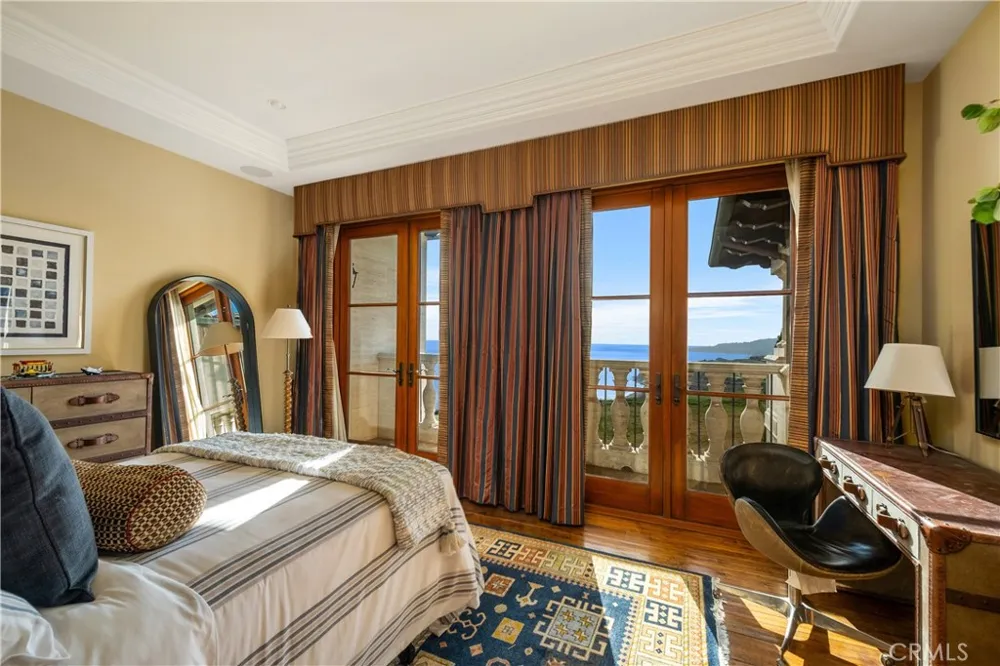 32040 Cape Point Drive Rancho Palos Verdes, CA 90275
