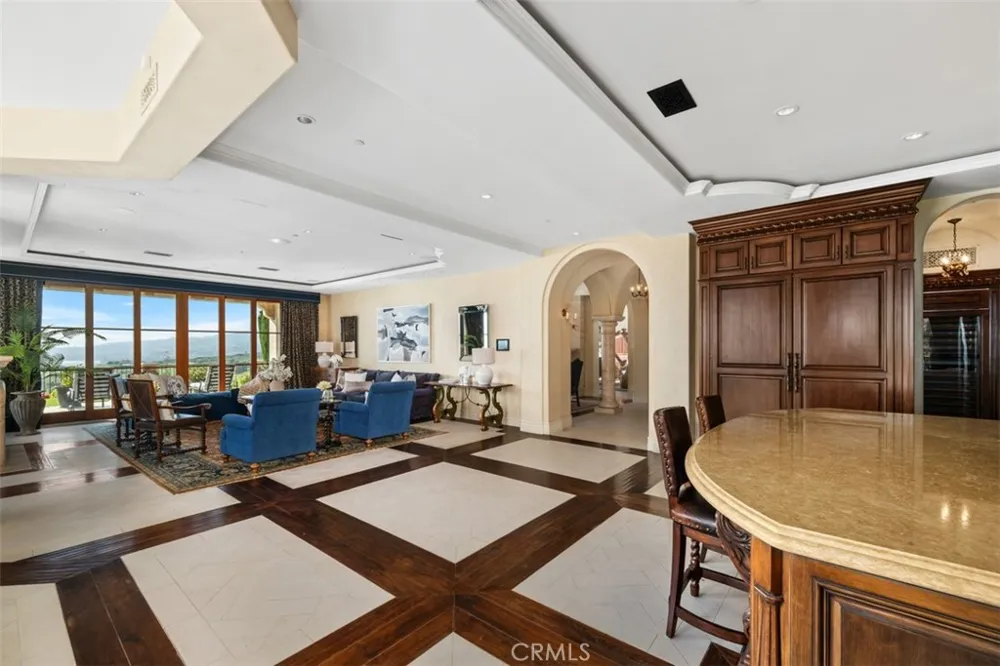 32040 Cape Point Drive Rancho Palos Verdes, CA 90275