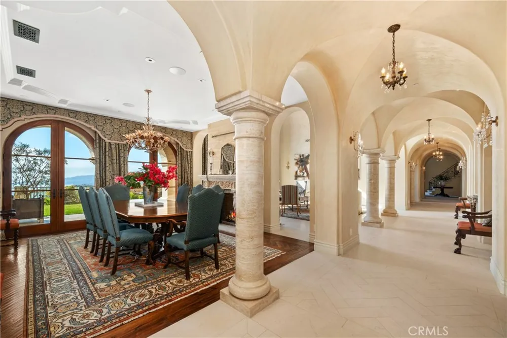 32040 Cape Point Drive Rancho Palos Verdes, CA 90275