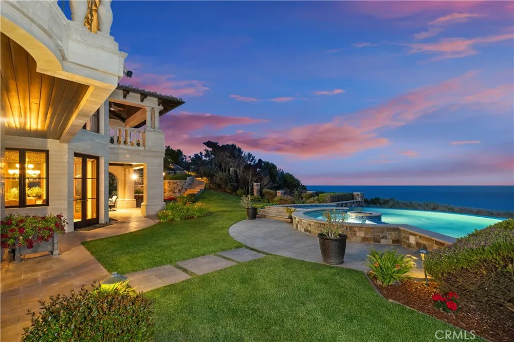 32040 Cape Point Drive Rancho Palos Verdes, CA 90275