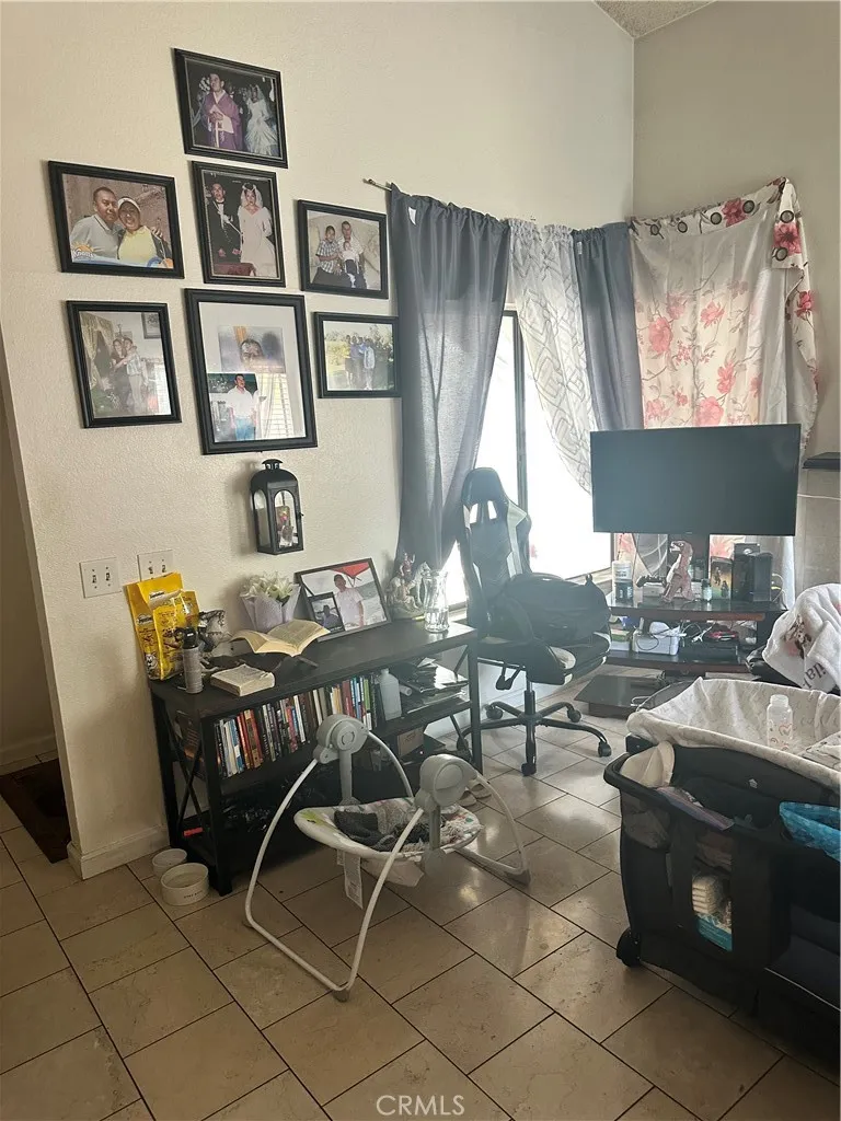 452 Cherry Vista Drive Perris, CA 92571