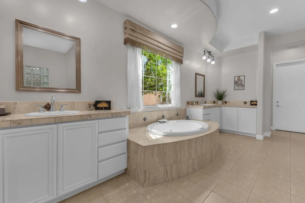 39 Calle Del Norte Rancho Mirage, CA 92270