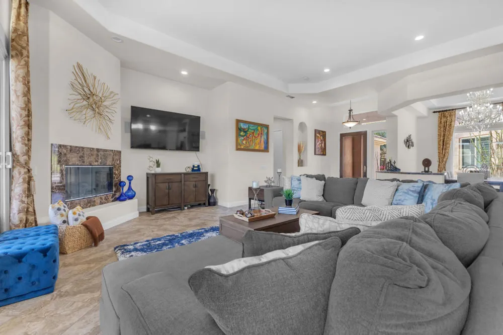 39 Calle Del Norte Rancho Mirage, CA 92270