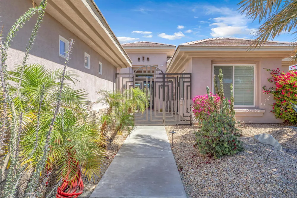 39 Calle Del Norte Rancho Mirage, CA 92270