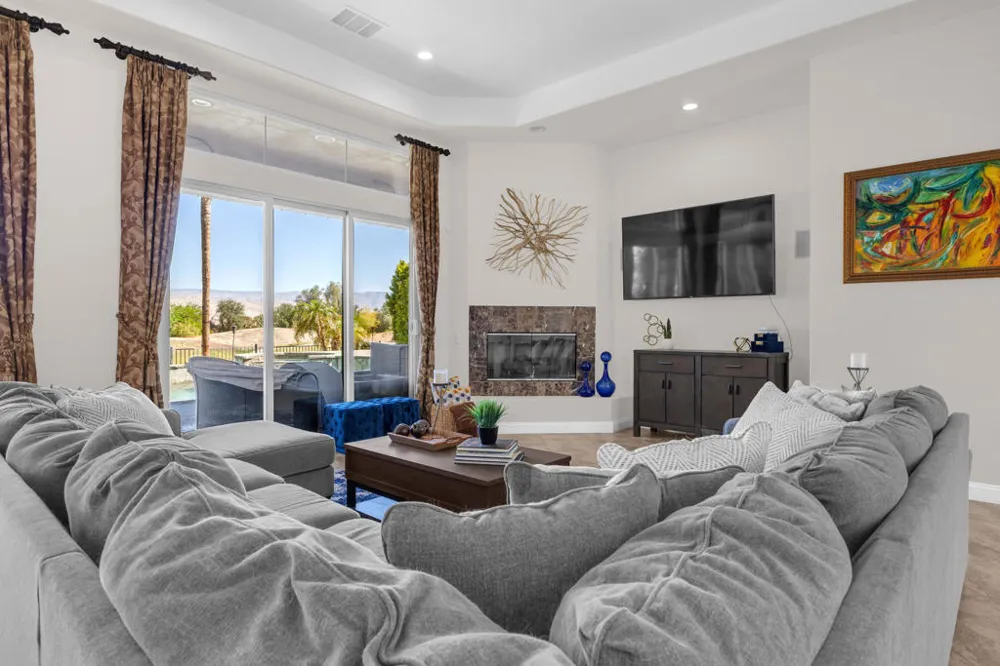 39 Calle Del Norte Rancho Mirage, CA 92270