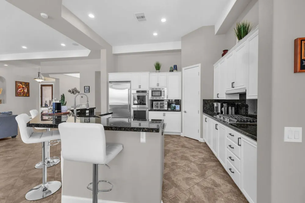 39 Calle Del Norte Rancho Mirage, CA 92270