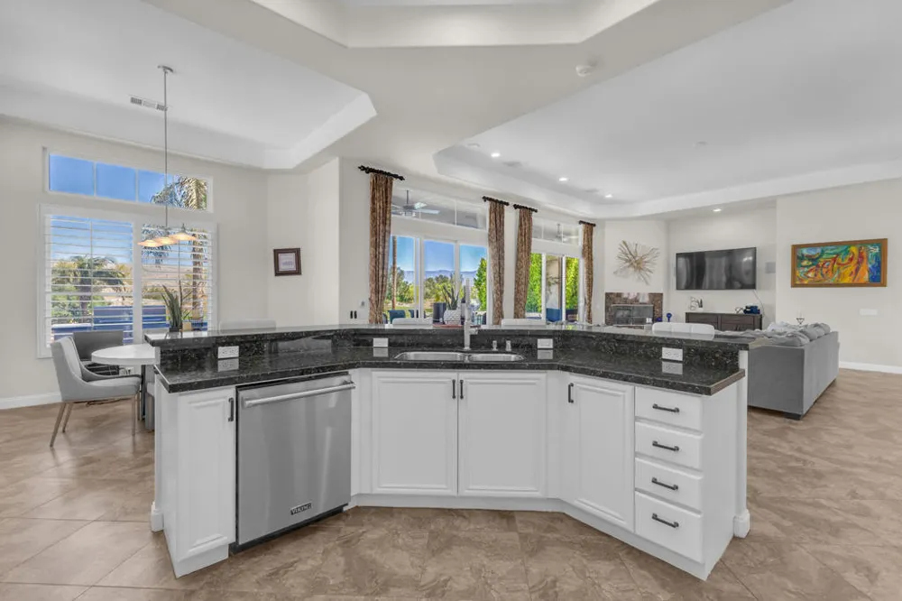 39 Calle Del Norte Rancho Mirage, CA 92270