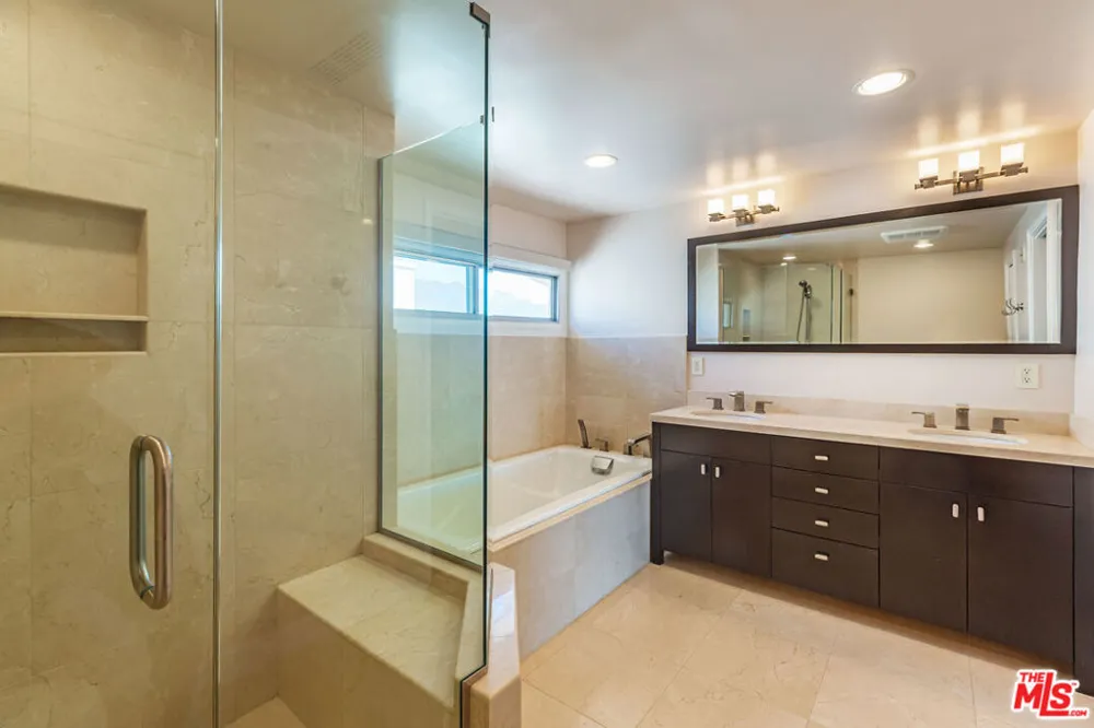 23914 De Ville Way #D Malibu, CA 90265
