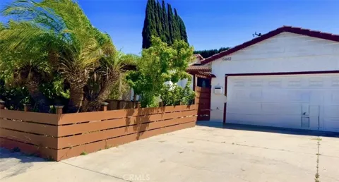 6442 Sunside