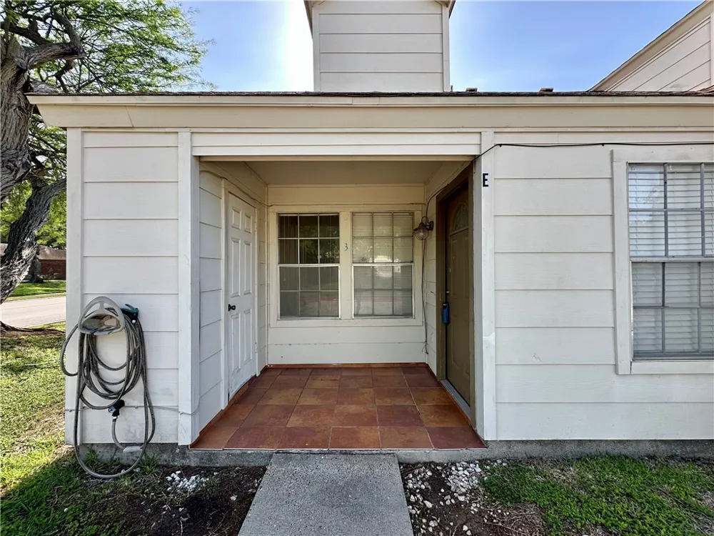 7202 Mansions Drive #E3 Corpus Christi, TX 78414