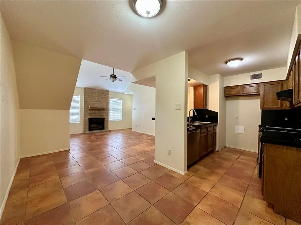 7202 Mansions Drive #E3 Corpus Christi, TX 78414