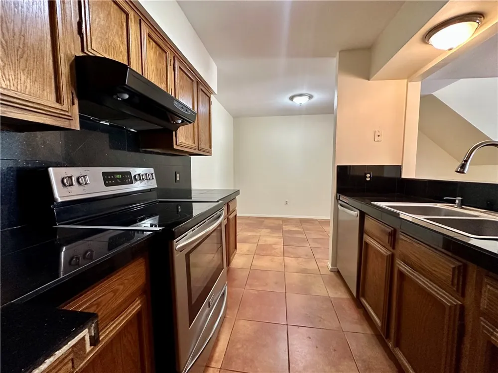 7202 Mansions Drive #E3 Corpus Christi, TX 78414