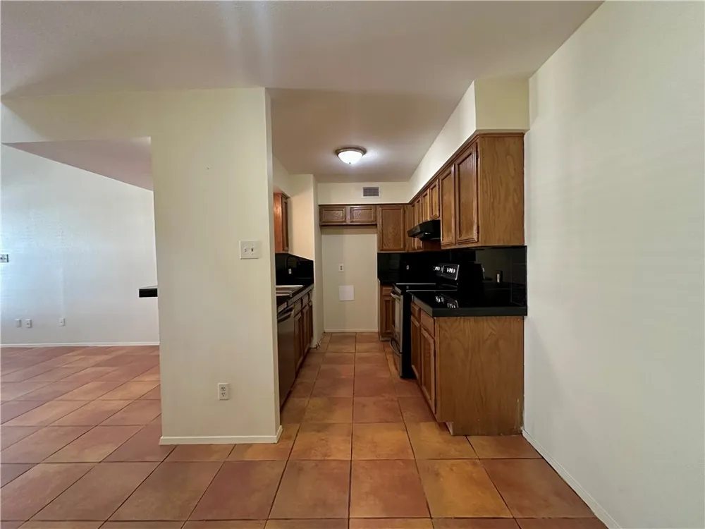 7202 Mansions Drive #E3 Corpus Christi, TX 78414