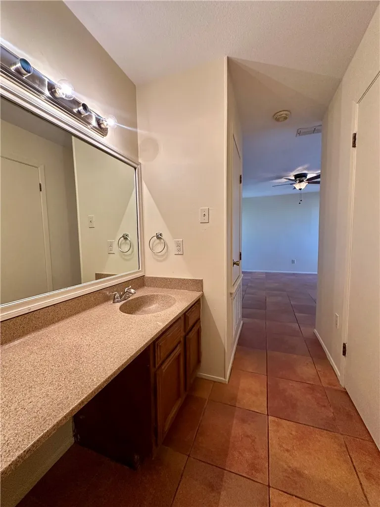 7202 Mansions Drive #E3 Corpus Christi, TX 78414