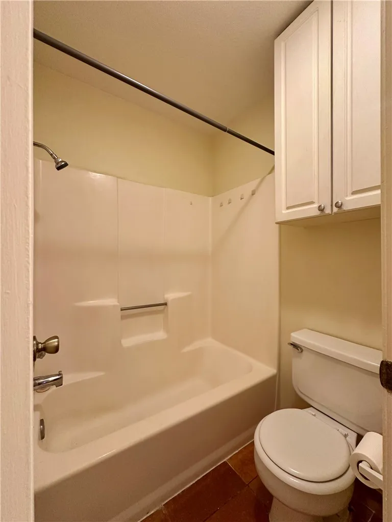 7202 Mansions Drive #E3 Corpus Christi, TX 78414
