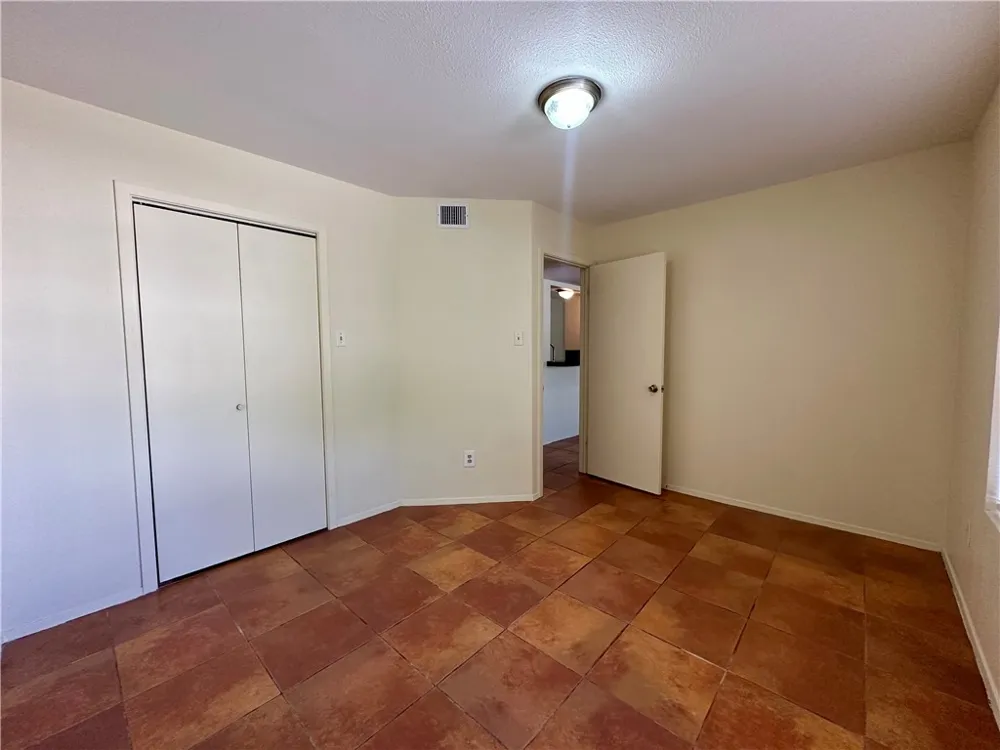 7202 Mansions Drive #E3 Corpus Christi, TX 78414