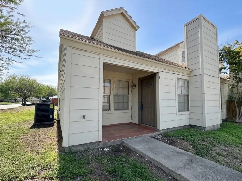 7202 Mansions Drive #E3 Corpus Christi, TX 78414