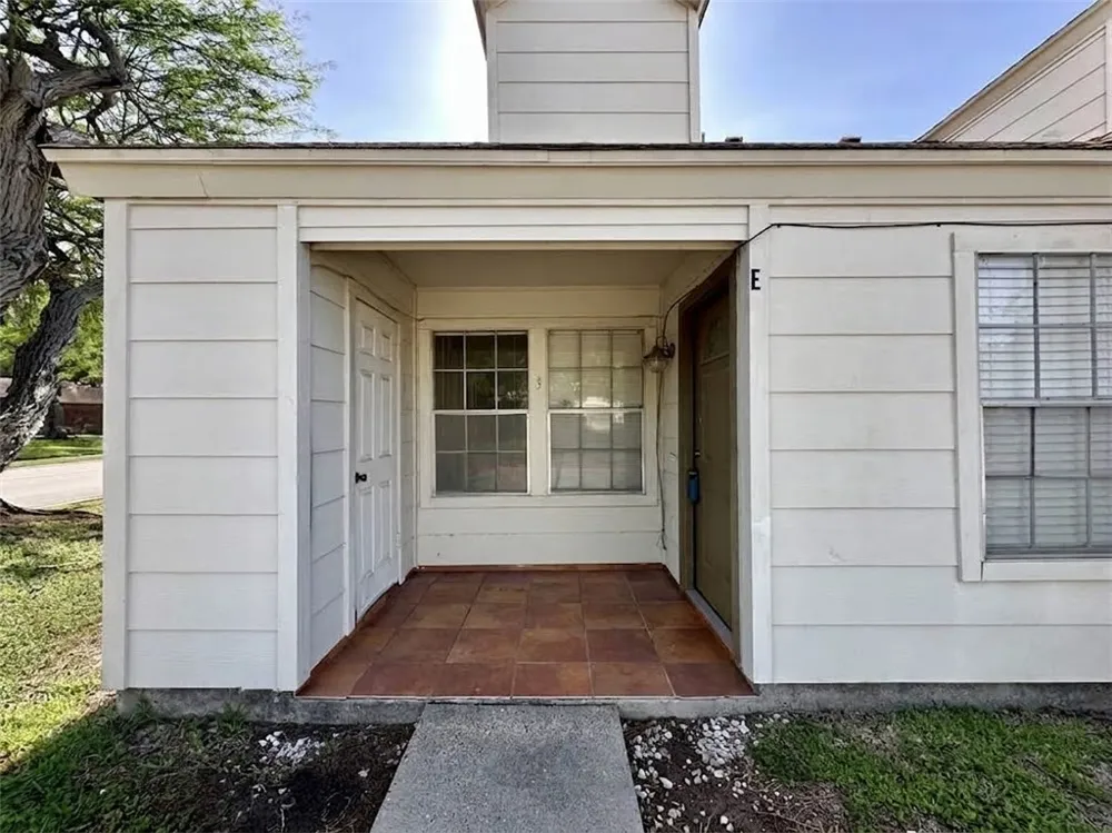 7202 Mansions Drive #E3 Corpus Christi, TX 78414